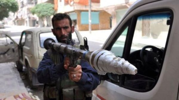 44 قتيلا بسوريا واشتباكات مستمرة بحلب
