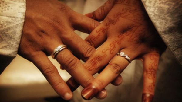 The happily married couple: bad for business