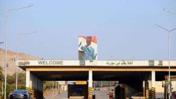 معبر باب الهوا بين تركيا وسوريا الذي وقع تحت سيطرة الجيش السوري الحر
