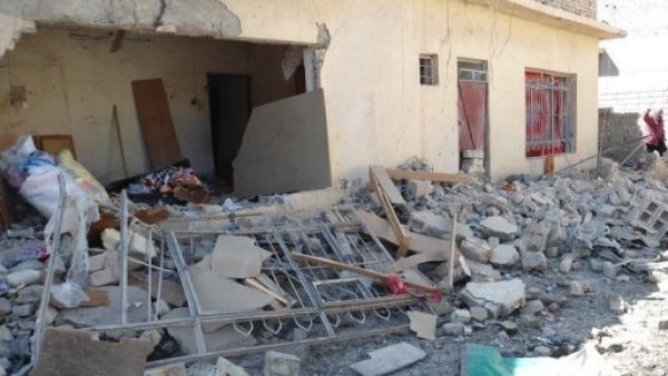 دمار خلفه احد التفجيرات