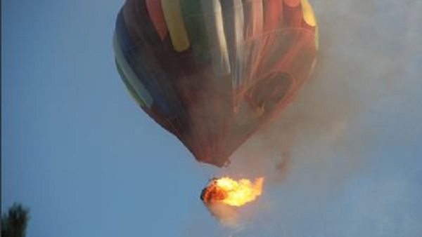 Terror strikes in Luxor, Egypt as 18 tourists die in the worst hot air balloon accident in Egyptian history. (image courtesy of 2oceansvibe) 