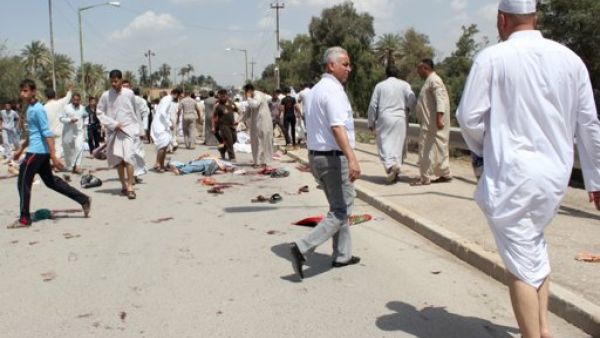 مشهد من موقع  التفجير في بعقوبة