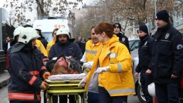 قتيلان في هجوم انتحاري 