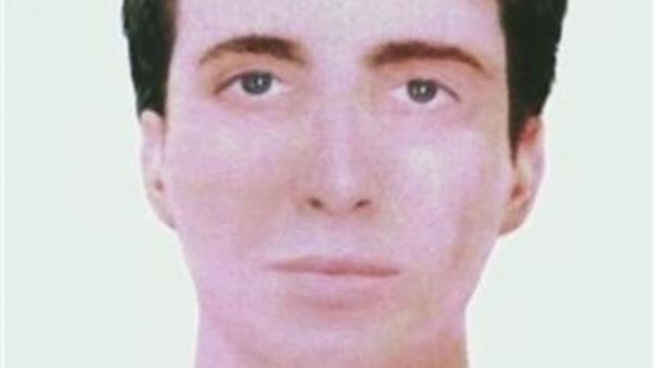 صورة وزعتها الداخلية البلغارية يوم الاربعاء لما تقول انه تركيب لصورة المشتبه بتنفيذه تفجير مطار بورجاس
