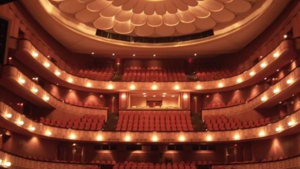 In spite of clashes at its doorstep, the Cairo Opera House's doors remain open and its schedule unchanged.