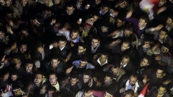 متظاهرون في ميدان التحرير