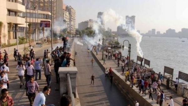 مواجهات بين الشرطة والمتظاهرين في القاهرة