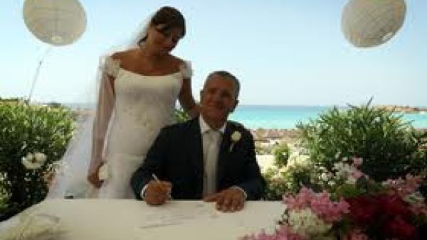 Could civil marriage become the next Beiruti fashion if legalized in Lebanon? (Image courtesy of Middle East on line)