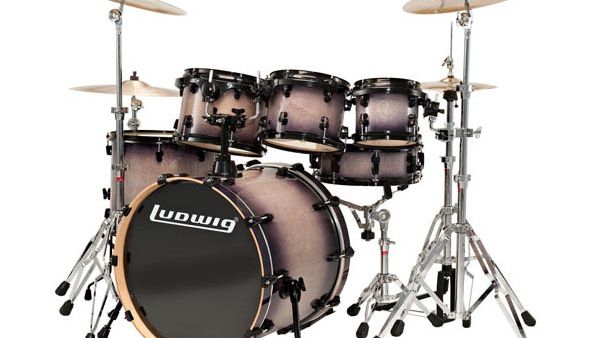 American drummer Tariq Snare to play at Al Hussein Cultural Centre in Jordan. 