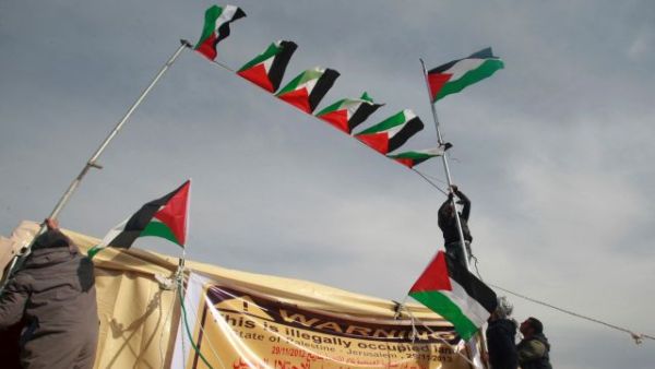 محكمة توافق لاسرائيل على إزالة خيام النشطاء الفلسطينيين