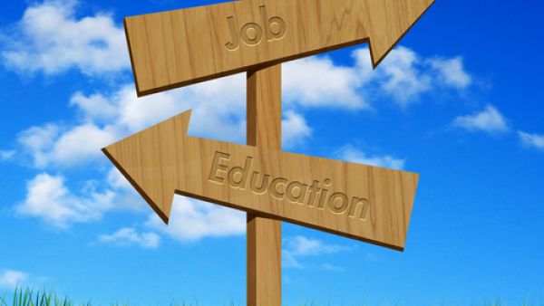
Sidi Ould Tah, Mauritanian Minister for Economic Affairs and Development, said the educational output is not in harmony with needs of the labour market and this issue requires reconsideration into the educational systems.