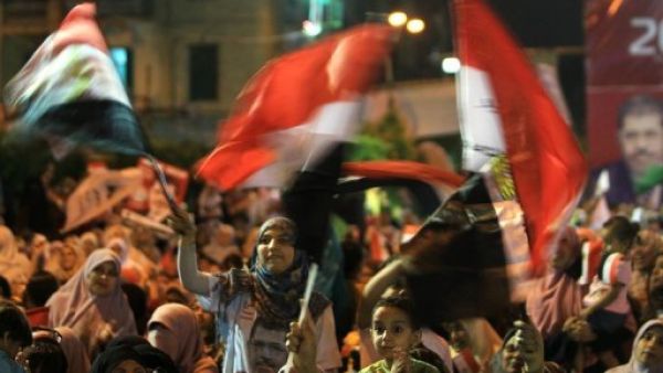 تجمع لمناصري مرشح جماعة الاخوان المسلمين للرئاسة محمد مرسي في القاهرة 