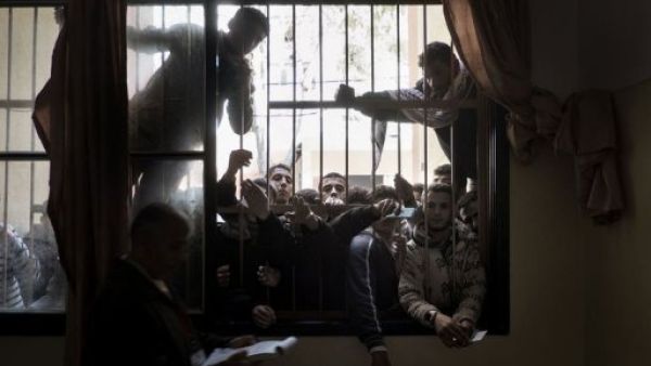 بدء عملية تحديث سجل الناخبين في الضفة الغربية وقطاع غزة