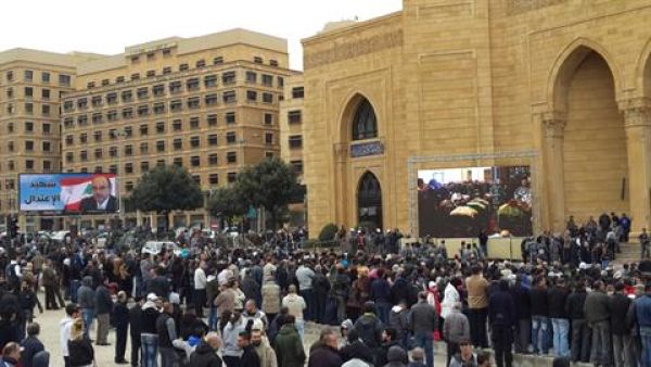 People gather in downtown Beirut Sunday to commemorate the life of former Minister Mohammad Chatah (Courtesy of the Daily Star)