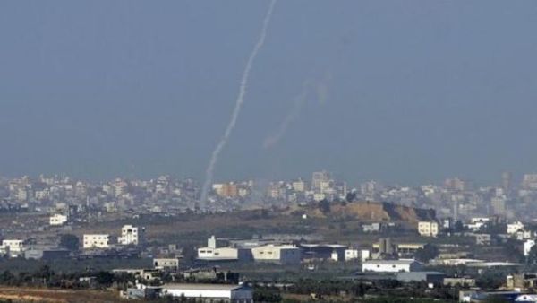 عملية اطلاق صاروخ من غزة باتجاه اسرائيل
