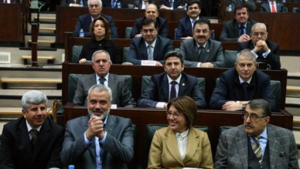 رئيس حكومة حماس في البرلمان التركي 