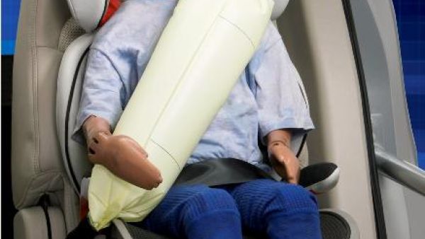This advanced restraint system is designed to help reduce head, neck and chest injuries for rear seat occupants, especially children
