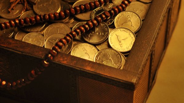 Islamic finance remains a demand-driven market, with scarce supply, still hampered by a limited range of Islamic financial centers and their various regulatory frameworks.
Islamic finance remains a demand-driven market, with scarce supply, still hampered by a limited range of Islamic financial centers and their various regulatory frameworks.