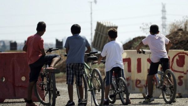  According to the figures, 16% of Israelis (822,000 people) ate less for economic reasons during the past year