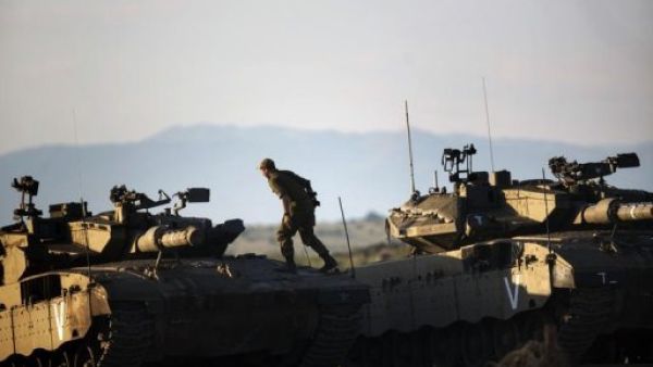 ارشيف/ دبابات اسرائيلية في الجولان السوري المحتل