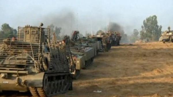 قوات اسرائيلية تحتشد خارج غزة