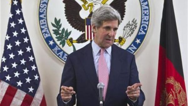 John Kerry warned Ending US aid to Egypt could contribute to "chaos" in the country