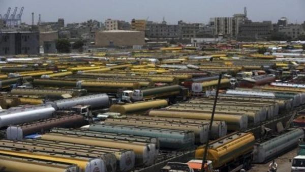 Oil companies in Lebanon deny fuel has been re-exported to Syria [file photo]