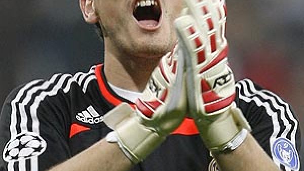 إيكر كاسياس