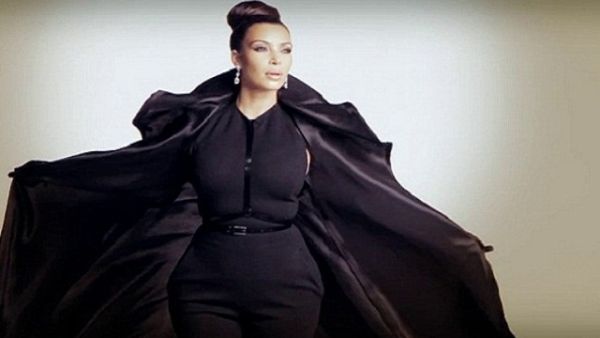 Kim Kardashian appeared as the cover girl for a leading luxury lifestyle magazine for Arab woman (Photo: Hia)