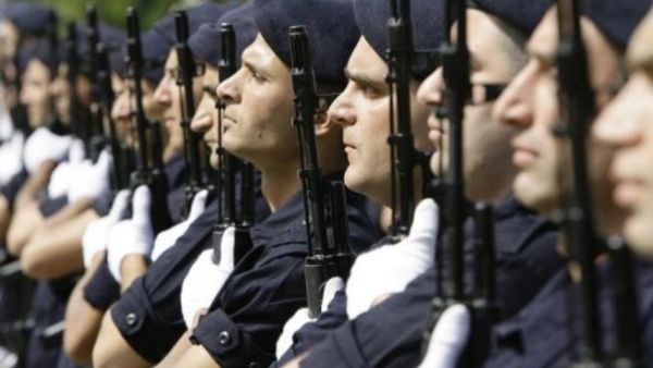 عناصر من قوى الامن اللبناني