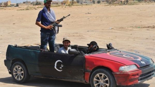 ثوار في غرب ليبيا
