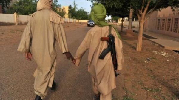 مسلحون اسلاميون في غاو
مسلحون اسلاميون في غاو