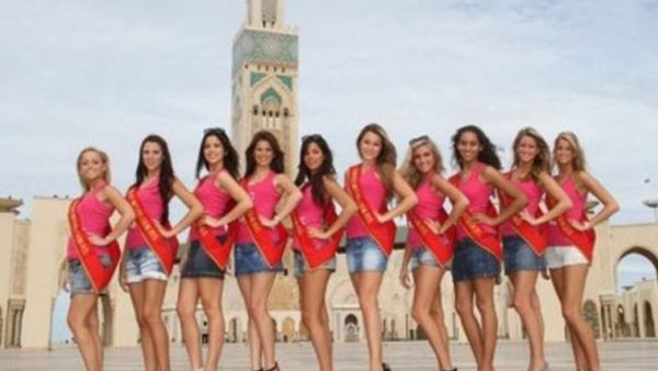 Candidates for Belgium Beauty Queen 2013 in controversial photo shoot at Morocco’s largest mosque (Photo: Hespress) Candidates for Belgium Beauty Queen 2013 in controversial photo shoot at Morocco’s largest mosque (Photo: Hespress)