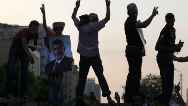 متظاهرون مؤيدون لمرسي