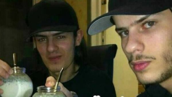 الشقيقان اللبنانيان معتصم وحسن ديب