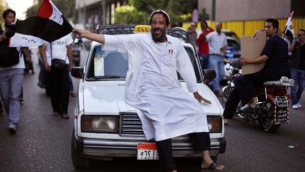 احتفالات صاخبة 