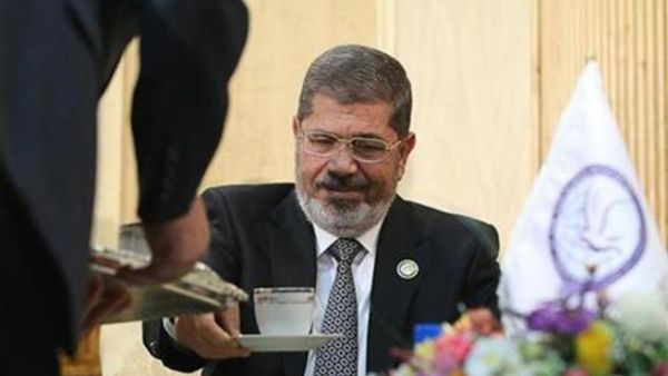 الرئيس المصري محمد مرسي في طهران