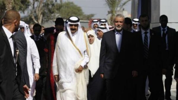 سياسة قطر المشجعة للاسلاميين تتجسد بزيارة اميرها لغزة
