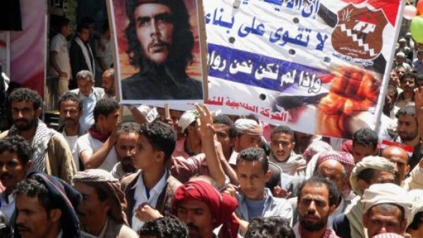 متظاهرون في صنعاء