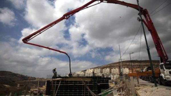 Settlement construction