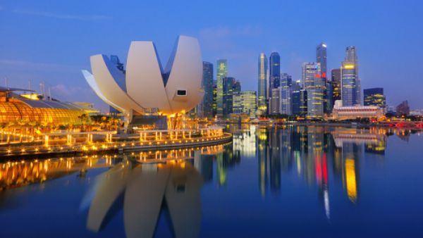 Singapore Tourism Board is in the process of developing materials in Arabic to lure more tourists from MENA and the Arabic-speaking world (File Archive/Shutterstock)