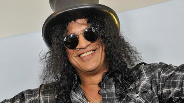 Slash is returning to the UAE (Photo: Freaky Memory)