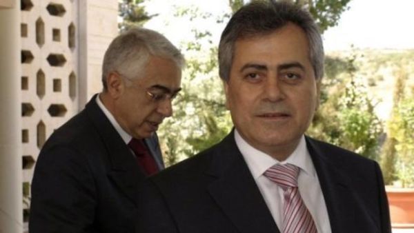 تظاهرة في بيروت للمطالبة بطرد السفير السوري 