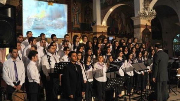 الحزن والقلق بدلا من مظاهر الاحتفال