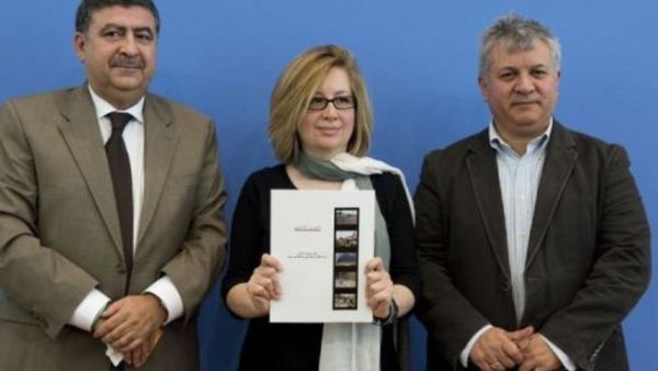 معارضون سوريون يرون من المبكر تشكيل حكومة انتقالية  