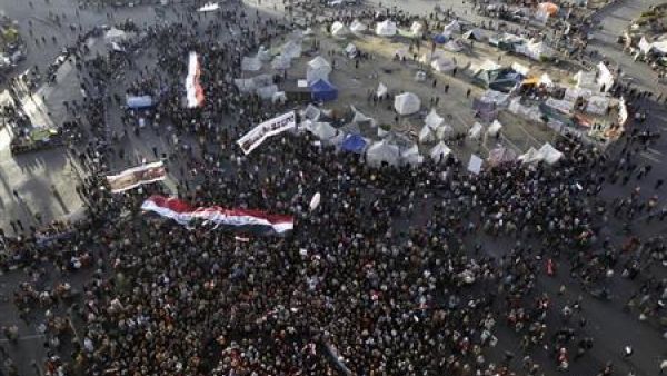 منظر عام لميدان التحرير بوسط القاهرة خلال احتجاجات يوم الجمعة
