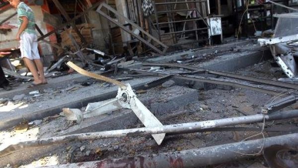 دماء ودمار بعد انفجار سيارة مفخخة في منطقة الزعفرانية جنوب بغداد
