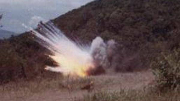 الجيش التونسي يقصف جبلًا يعتقد أن إرهابيين يتحصنون فيه