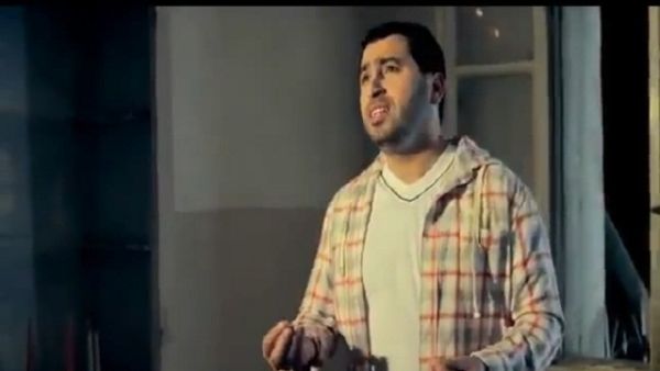 Yahya Hawwa is known by many as 'the singer of the Syrian revolution' (Screen grab: YouTube) 