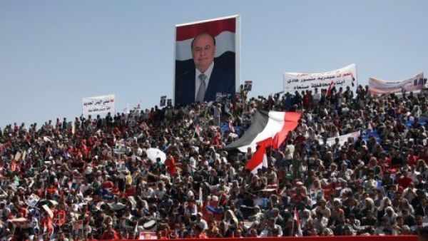 مناصرو عبد ربه منصور هادي في تجمع انتخابي في صنعاء 
